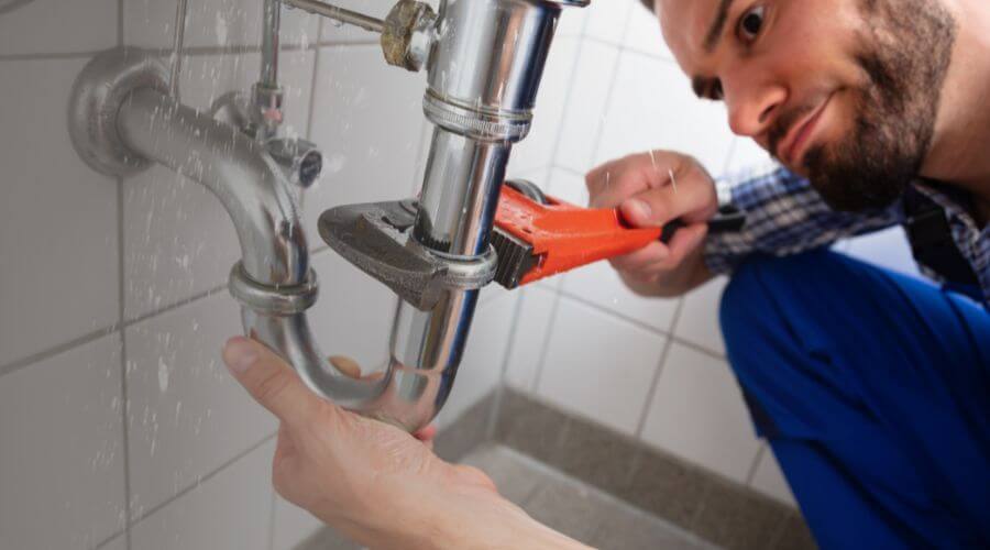 Professional same day plumber services in Tama, IA